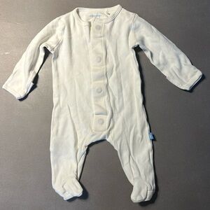 Magnetic Me White Onesie (Size 0-3 Months)